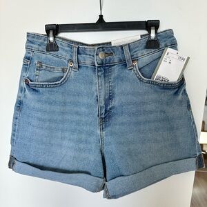 H&M Light Blue Hight Waist Jean Shorts